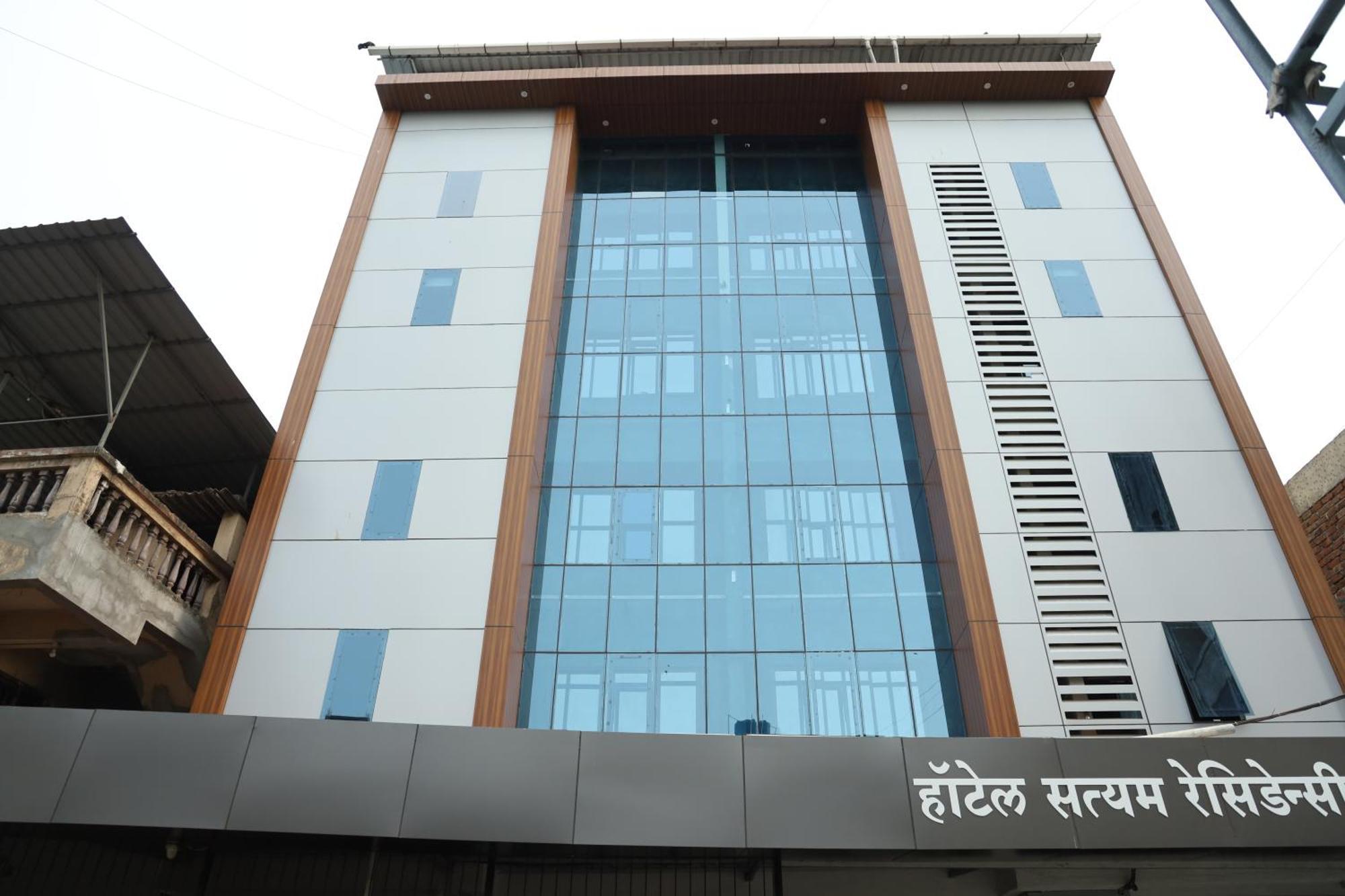 Hotel Satyam Residency Navi Mumbai Extérieur photo