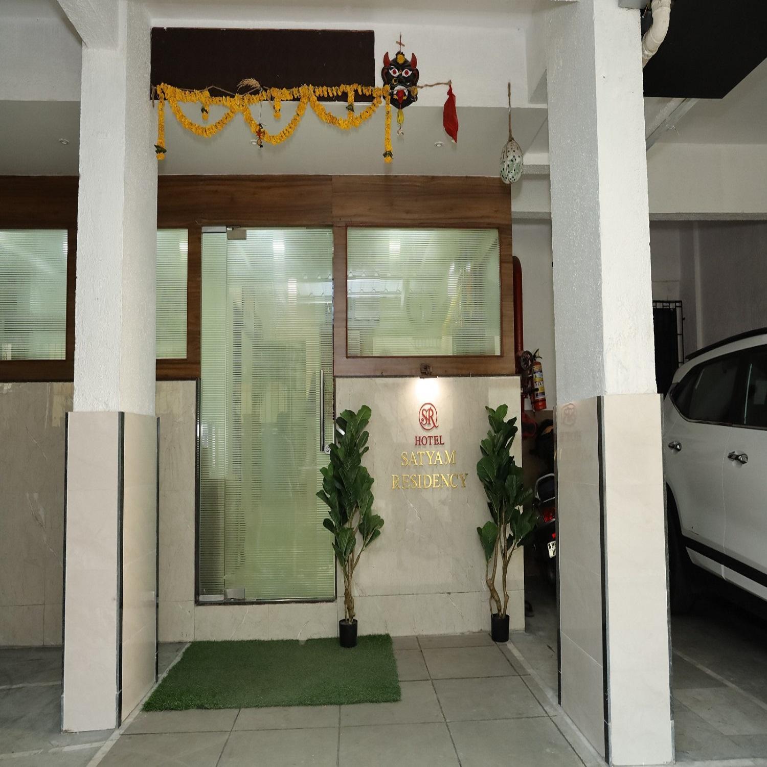 Hotel Satyam Residency Navi Mumbai Extérieur photo